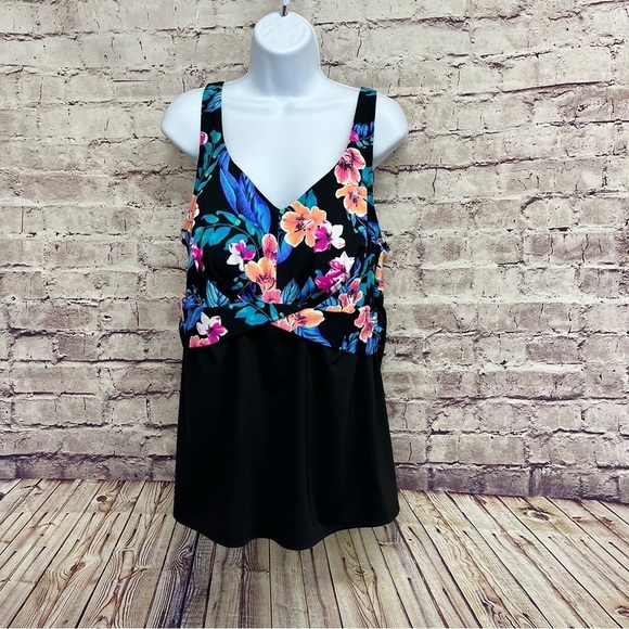 Land’s End Black Floral Swim Tankini Top - Picture 1 of 10